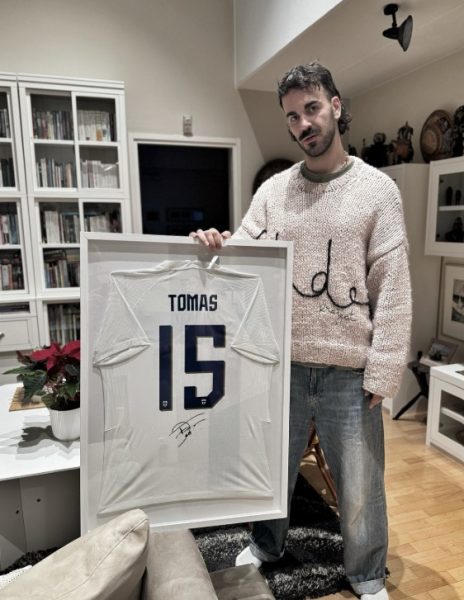 diogo-tomas-met-shirt